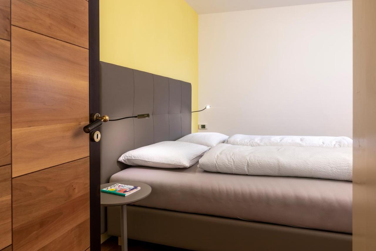 Apartment Goethe 1 Болзано Екстериор снимка